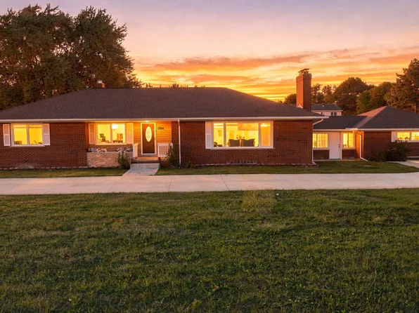 5353 Eighteen Mile Rd, Sterling Heights, MI 48314