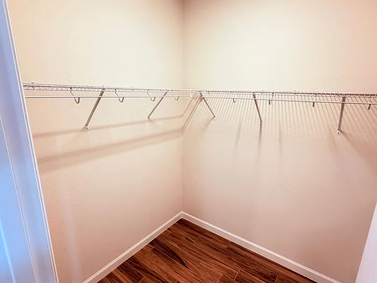 1102 S Victoria Hills Dr S — Photo 22