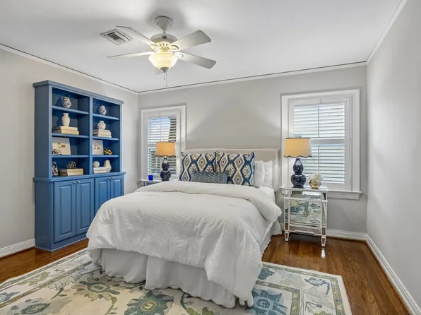 6018 Winton St, Dallas, TX 75206