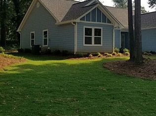 186 Heathrow Dr, Riverdale, GA