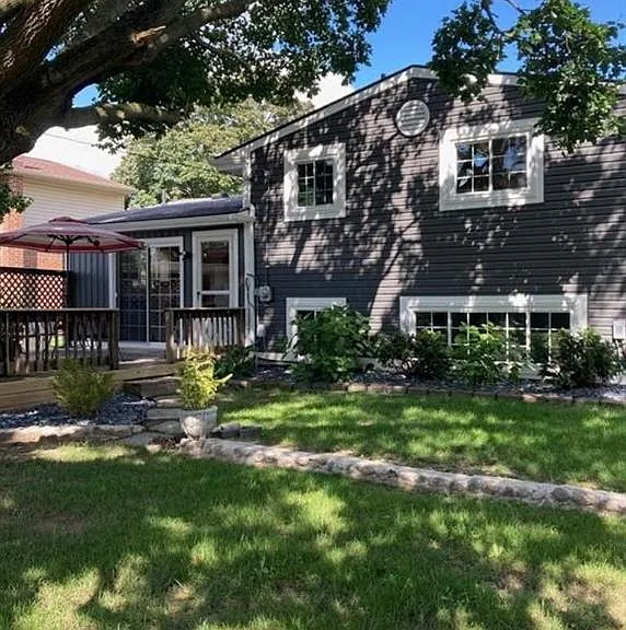37947 Howell St — Photo 3