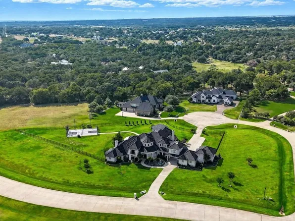 811 Noble Champions Way, Bartonville, TX 76226