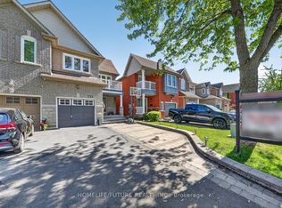 731 Swan Pl, Pickering, ON L1X 2V7