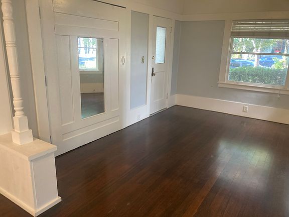 5th image of 2215 N St APT A