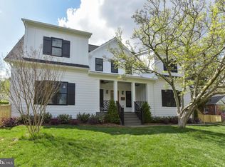 2500 Page Trl, Alexandria, VA 22302