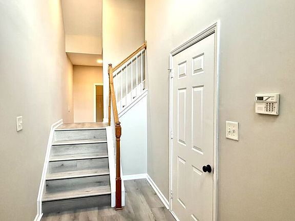 4th image of 2168 Pebble Beach Dr