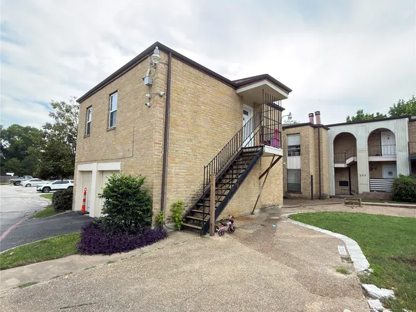 6032 Westridge Ln APT 201, Fort Worth, TX 76116