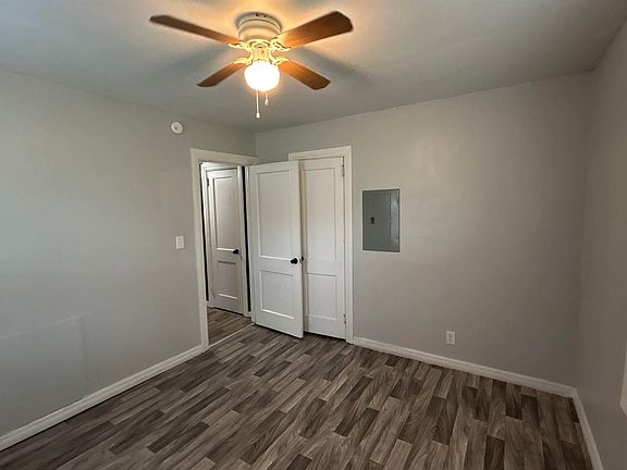 5th image of 913 Meadowbrook Dr