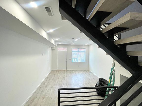 5th image of 1440 N Philip St #D