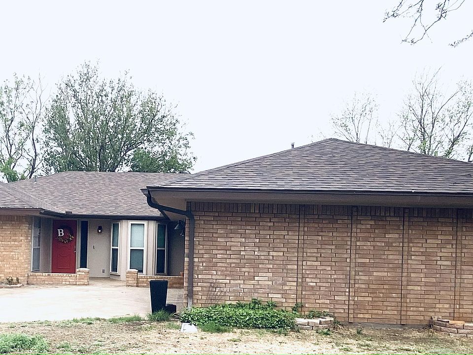 1st image of 609 Belmont Dr