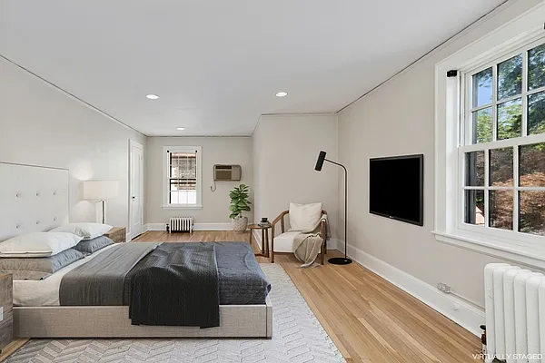 Sold by Corcoran | media 7