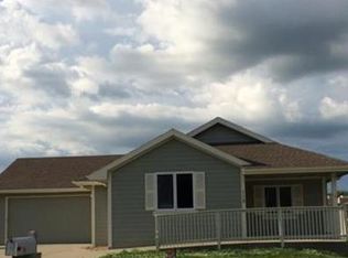 112 NE 113th St, Kansas City, MO 64155