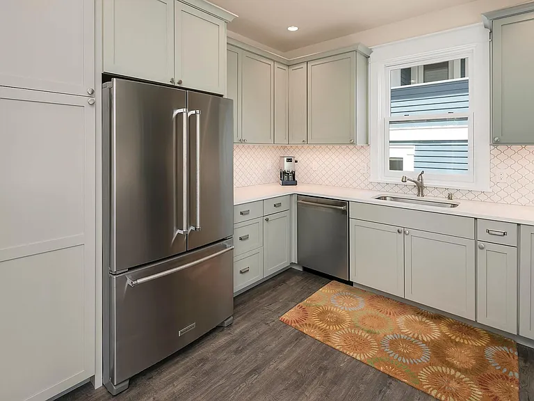 5414 Delridge Way SW #B — Photo 2