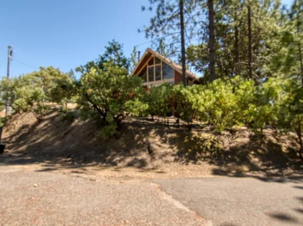 18487 Wawona Dr, Groveland, CA 95321