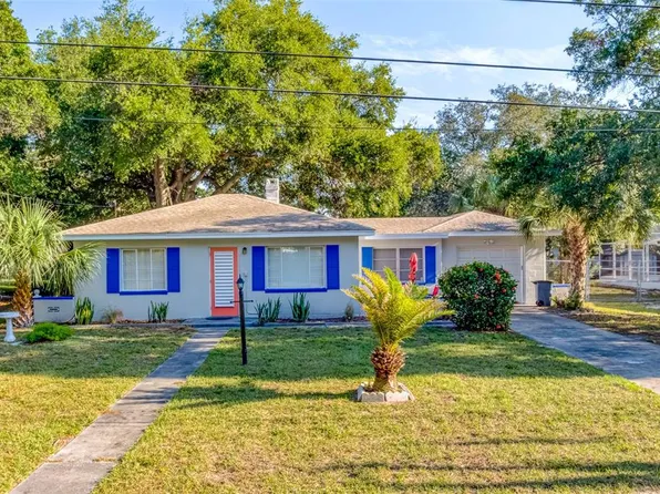 10802 Mohawk Rd, Saint Petersburg, FL 33708