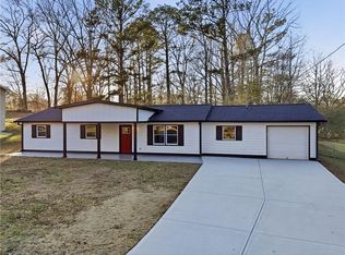 487 Valerie Cir, Hiram, GA 30141