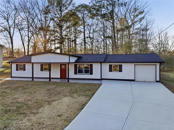 487 Valerie Cir, Hiram, GA 30141