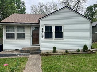 1105 NE 44th St, Kansas City, MO 64116