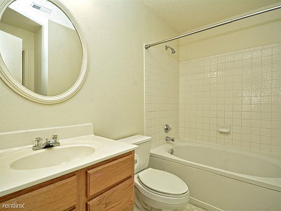 5th image of 2406 Glen Field Dr