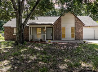 211 Riley Ave NE, Palm Bay, FL 32907