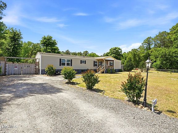 2nd image of 227 Old Fayetteville Road