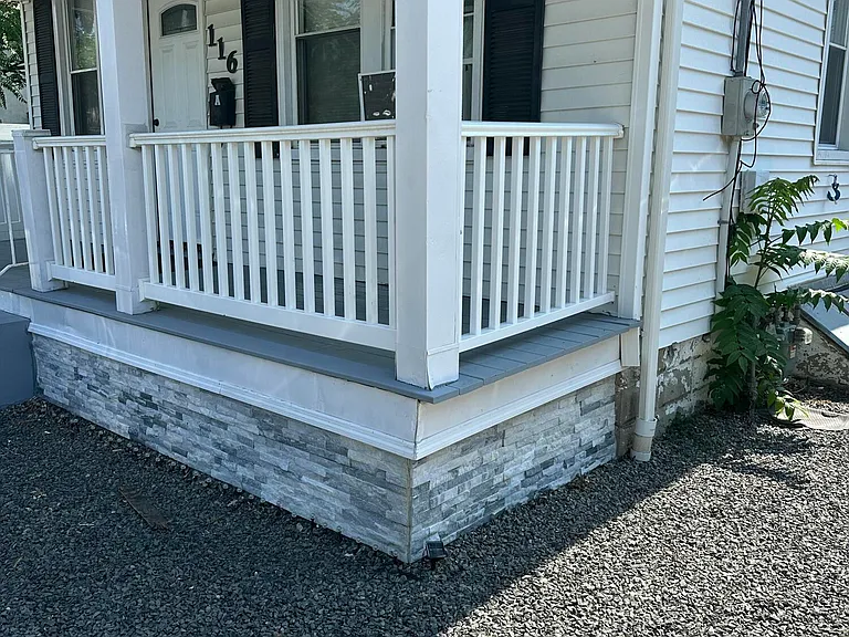 116 De Witt Ave — Photo 12