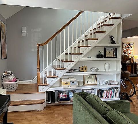 One bdrm down; two bdrm up.