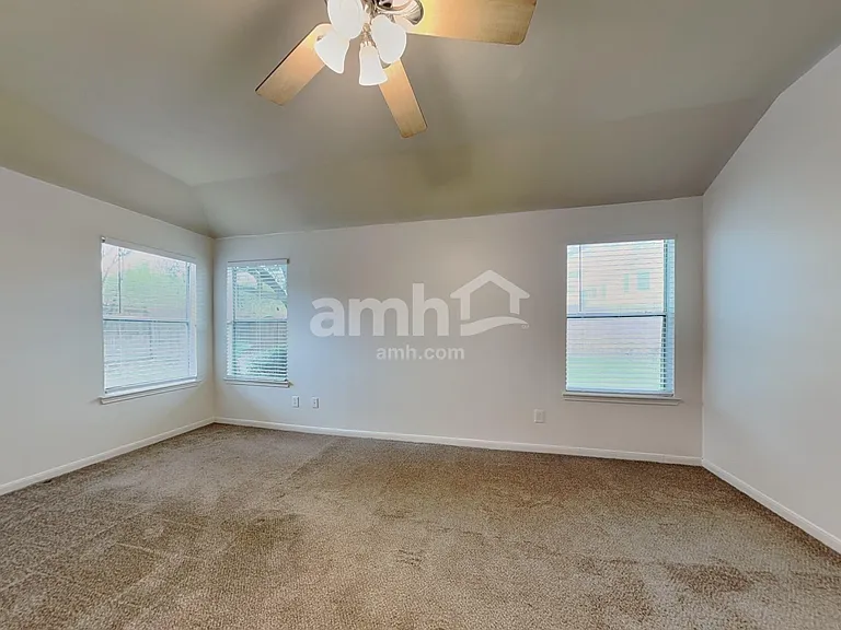 16518 Barker Ranch Ct — Photo 11