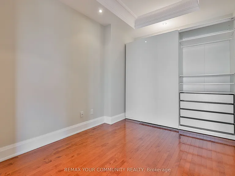 80 Yorkville Ave #802 — Photo 28