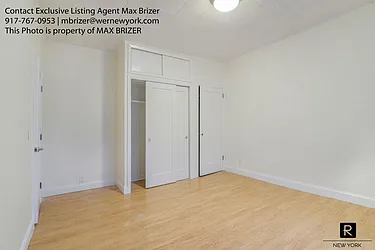 Rented by R New York