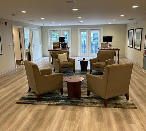 3rd image of 100 Glenbrook Rd #2223
