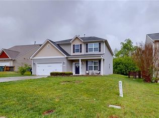 2036 Briar Run Dr, Greensboro, NC 27405