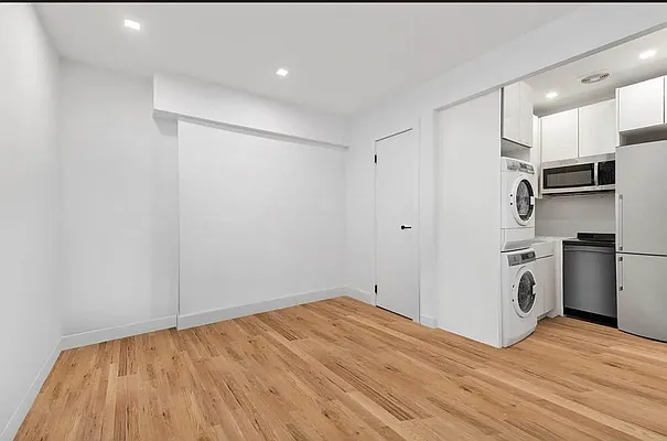 Rented by Corcoran | media 8