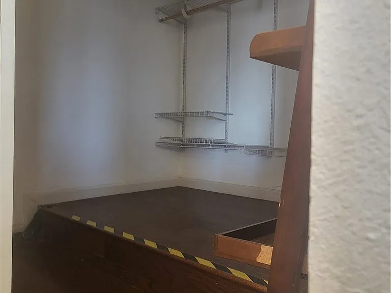 2400 Indian Creek Rd — Photo 12