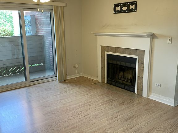 Fireplace in livingroom