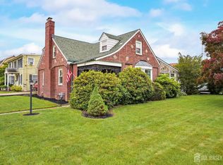 29 Booream Ave, Milltown, NJ
