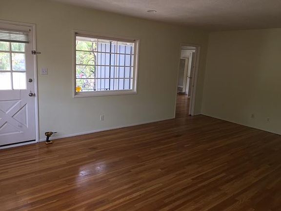 5th image of 1197 McClellan Dr