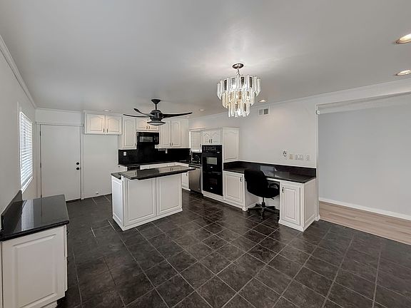 4th image of 6351 Anthony Ave