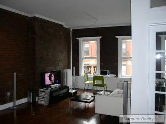 Rented by Magnum Realty Holdings, LLC | media 15