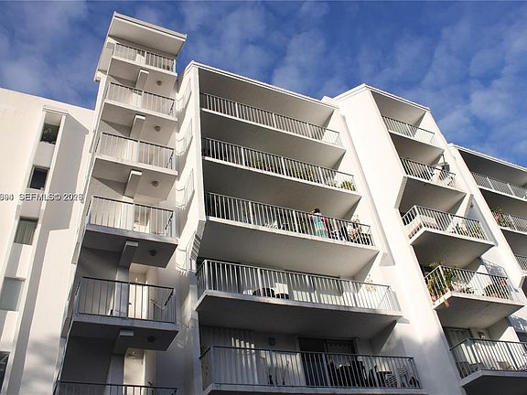 2nd image of 700 NE 63rd St #Dph7