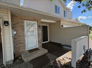 7795 Hemingway Ave S, Cottage Grove, MN 55016