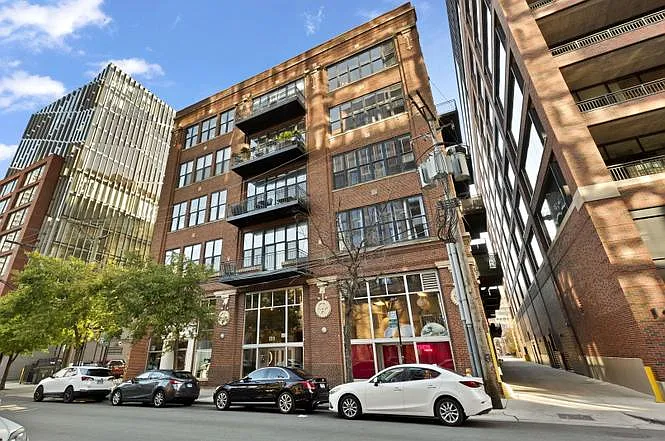 1 bed, 1200 sqft, $4,500 — Photo 2