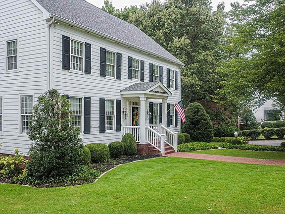 2nd image of 145 Prestwick Pl