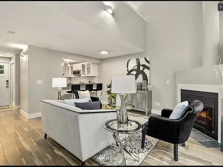11801 NE 105th Ct — Photo 3