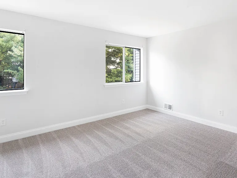 103 Orchard Meadows Dr — Photo 15