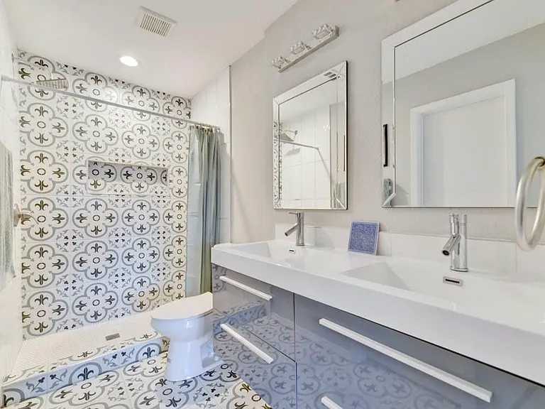 8502 Caspian Dr — Photo 6