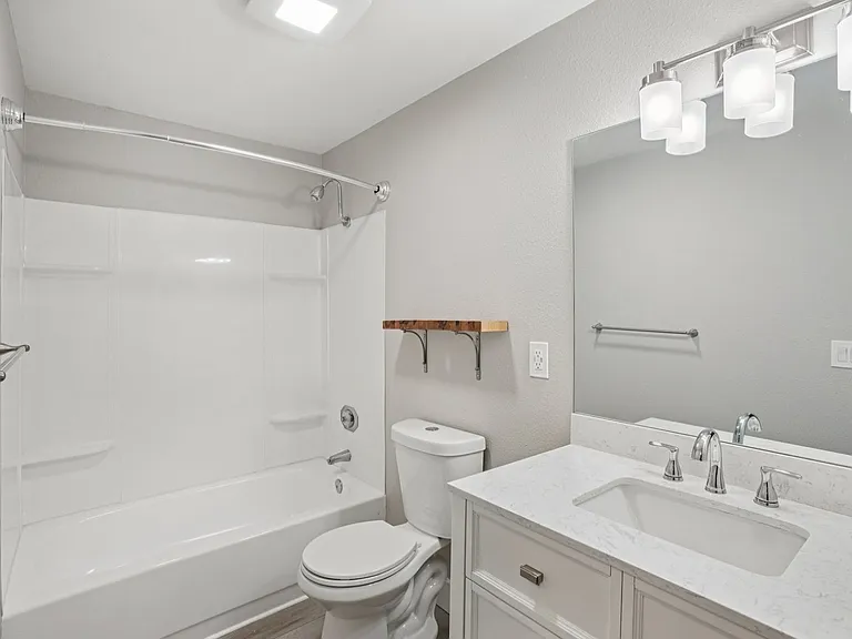 Bagley Estates- HOME SWEET HOME- UP TO 4 WEEKS FREE! — Photo 31