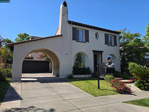 1830 Hollyview Dr Photo 1