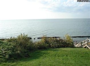 9 E 192nd St, Euclid, OH 44119