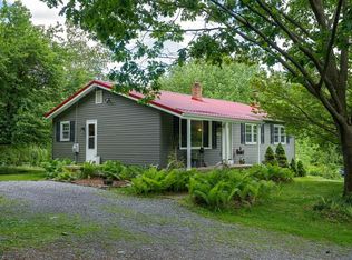 3269 Gwin Rd, Altoona, PA 16601